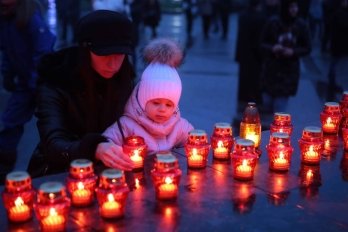 У Львові вшанували пам’ять жертв голодоморів – 04