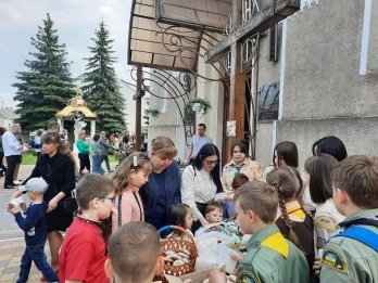 У Миколаєві на Львівщині пластуни зібрали 60 тисяч грн на спорядження воїнам – 01
