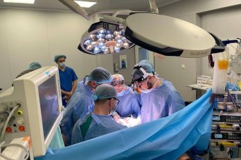 У Львові жінці з рідкісною групою крові пересадили печінку загиблого 16-річного юнака