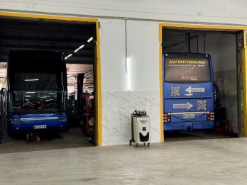 У Львові відкрили сучасний центр з ремонту автобусів – 02