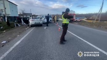 19-річна водійка Jaguar зі Львівщини спричинила ДТП з понад десятком постраждалих