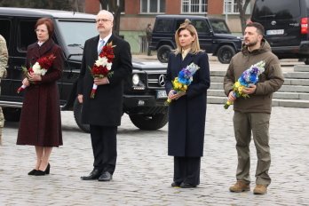 Зеленський разом з президентом Латвії вшанували пам’ять загиблих захисників на Личаківському цвинтарі – 06