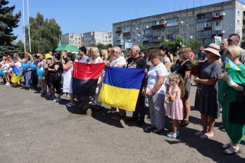Після трьох років полону додому на Львівщину повернувся військовий – 05