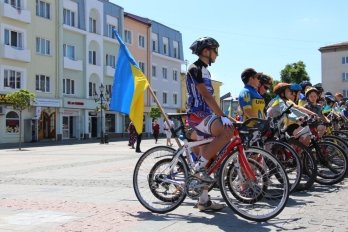 У Дрогобичі відбувся щорічний дитячий велопробіг – 02