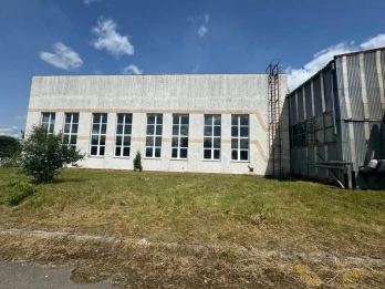 Укртранснафта продає на Львівщині непрацюючий цех з переробки шкірсировини за 12,8 млн грн – 04