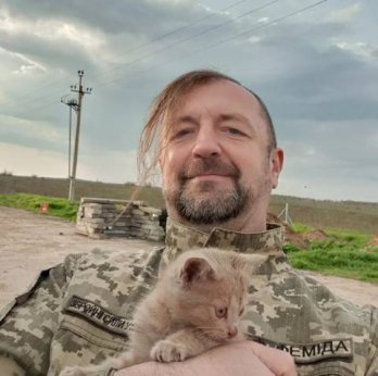 Едуард Леонов, гортайте галерею, щоб переглянути усіх