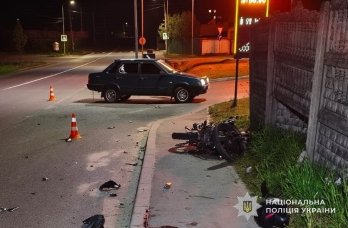 На Дрогобиччині у ДТП з мотоциклом травмувалися двоє неповнолітніх – 05