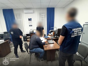 Командир з Рівного змушував військових робити ремонт у його будинку на Львівщині – 02