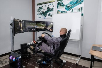 В училищі на Львівщині відкрили сучасний центр підготовки автомеханіків – 01