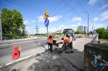 Аварійний міст на Кульпарківській у Львові ремонтуватимуть до жовтня – 02