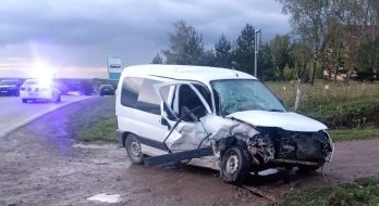 Через ДТП на Львівщині постраждали четверо людей, серед них восьмирічна дитина – 01