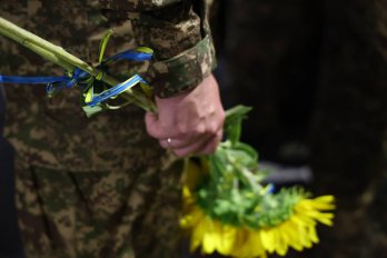У Львові провели акцію «Сонях» до Дня пам’яті захисників – 06