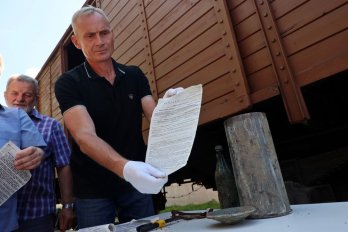 У Львові під час демонтажу Пагорба Слави знайшли «капсулу часу» – 07