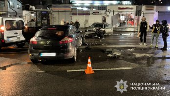 У Львові після зіткнення двох авто до лікарні потрапили п’ятеро людей – 01