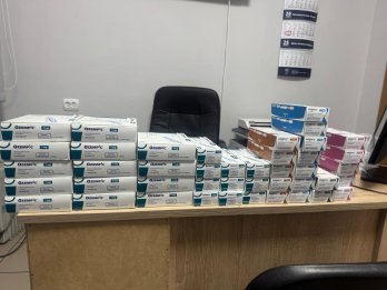 На Львівщині митники виявили у рейсовому автобусі медикаментів на 900 тис. грн – 01