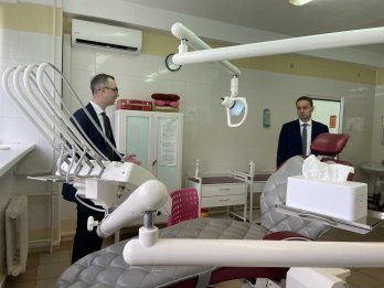 У медцентрі ЛНМУ відкрили операційний блок для лікування зубів під загальним наркозом – 03