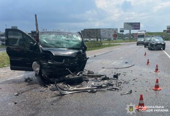 Семеро постраждалих у ДТП на Львівщині: поліція затримала водія BMW