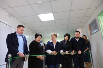 У Львові тепер зможуть виконувати надсучасні операції дітям в утробі матері – 05