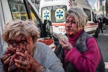 Ракетний обстріл Києва: 5 людей загинули та понад пів сотні постраждали – 01
