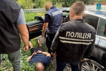 Мешканець Сокаля за 33 тисячі доларів хотів сховати ухилянта в авто на кордоні – 04