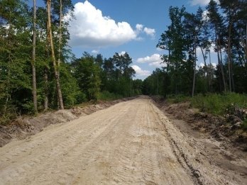 У Рава-Руському лісгоспі будують нову дорогу – 02