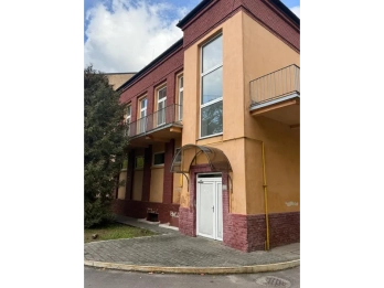 Львівський бізнесмен викупив горілчаний завод за понад 176 млн – 11