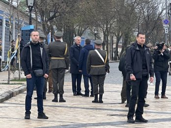 Генсек НАТО приїхав до Києва – 02