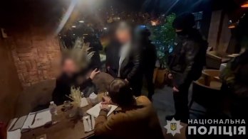 У Києві викрили злочинців, які незаконно відібрали 16 іпотечних квартир – 02