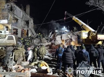 Росіяни обстріляли житлові будинки в Краматорську, є загиблі і поранені – 03