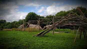 У “Давньому Пліснеську” на Львівщині археологи віднайшли речі Х століття – 01