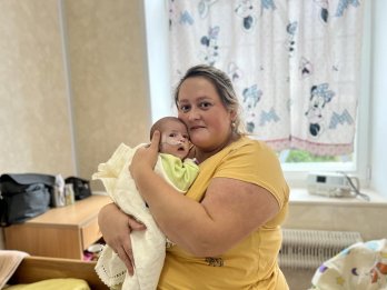 У Львові лікарі “Охматдиту” вилікували від кашлюку 18-денну дитину