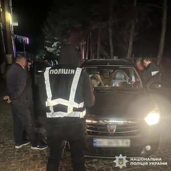 Львів'янин за 23 тисячі доларів організовував втечу військовозобов'язаного за кордон