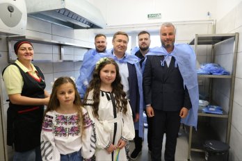 На Львівщині відремонтували харчоблок, де готуватимуть обіди для 19 шкіл – 04