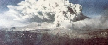 Виверження вулкана Кордон Кауйе. Фото: Вікіпедія