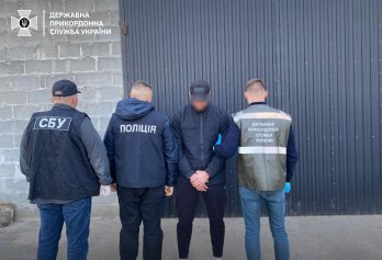 Правоохоронці викрили злочинне угруповання, яке переправляло чоловіків до Молдови