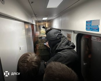 На Львівщині провідники ховали ухилянтів в багажних відділеннях поїздів до Польщі – 01