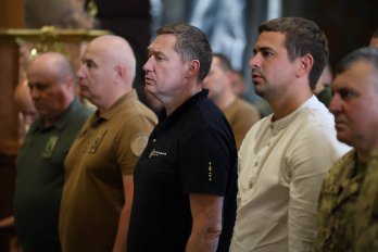 У Львові відкрили виставку ікон, написаних на ящиках з-під набоїв – 06