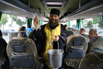 Ще 27 захисників з Львівщини вирушили на Святу гору Афон для духовної реабілітації – 09