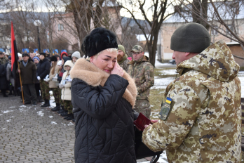 Сім’ям загиблих прикордонників зі Львівщини вручили ордени “За мужність”