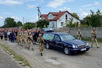 "Я знав, за що борюсь, я знав, за що загину…": у Стрийській громаді прощалися із загиблим воїном – 02