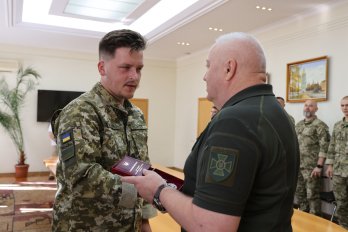 Пʼятьох львівських прикордонників відзначили державними нагородами – 01