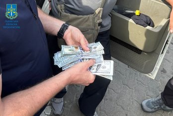 У Львові патрульний поліцейський переправляв ухилянтів за кордон за 18 тис. доларів – 02