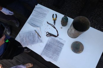 У Львові під час демонтажу Пагорба Слави знайшли «капсулу часу» – 05