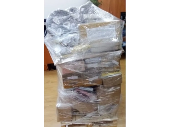 Укрпошта у Львові виставила на аукціон 100 таємних посилок – 04