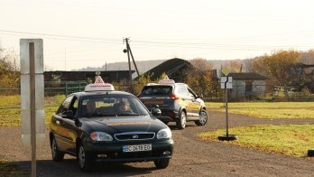У Дрогобичі  відкрили автодром. Фото: Дрогобицька міська рада