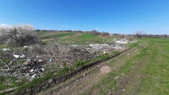 Стихійні сміттєзвалища. Фото: Державна екологічна інспекція у Львівській області