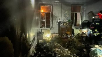 У Львові спалахнула пожежа у квартирі: вогнеборці врятували трьох людей