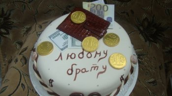 Торт з грішми