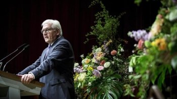 Штайнмаєр жорстко розкритикував РПЦ: керівництво церкви приєдналося до злочинів війни проти України