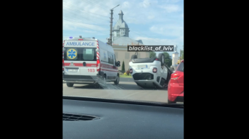 ДТП в Меденичах: автомобіль перевернувся на дах